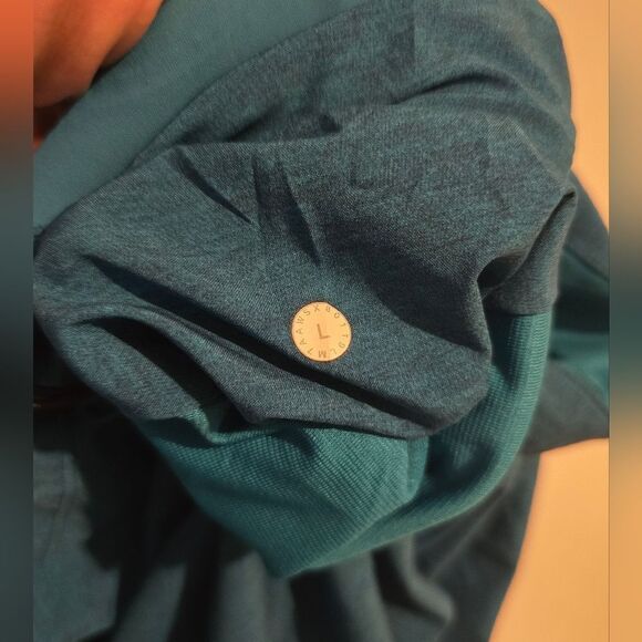 Lululemon T.H.E. Short Athletic 9” Linerless Heathered Vivid Aqua Blue Size L - Picture 7 of 8